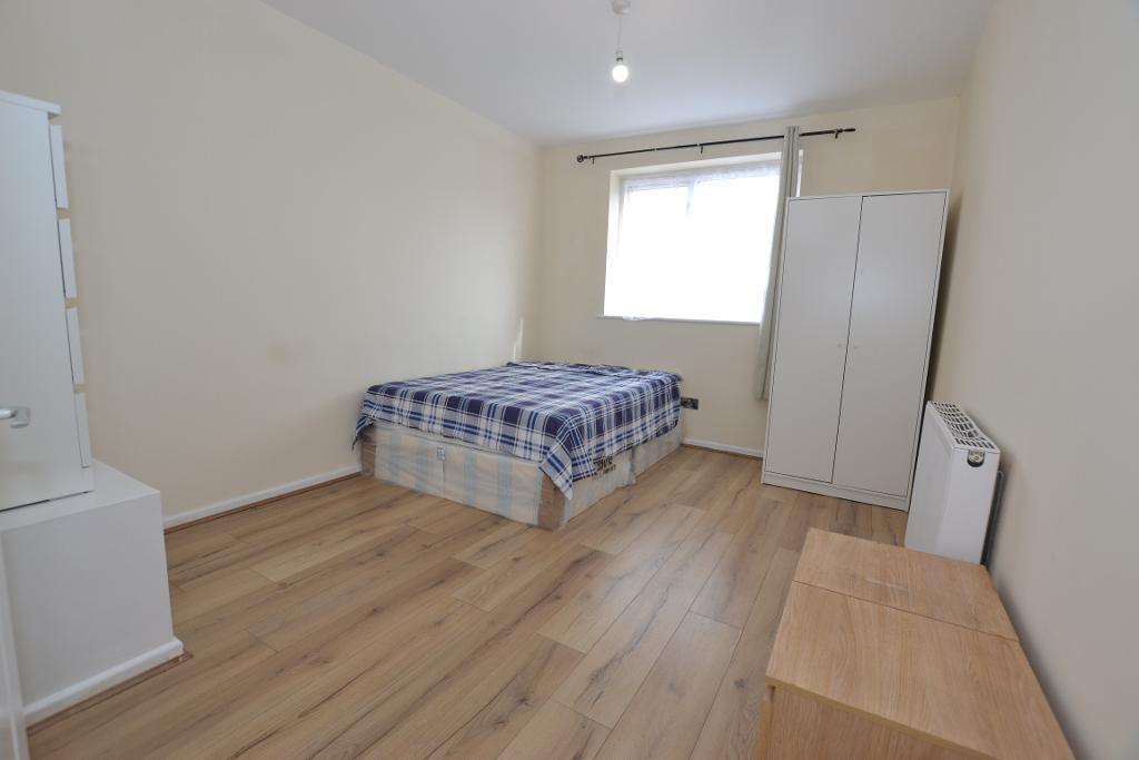 Shandy Street, London, E1 4LX
